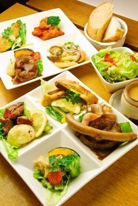 牧場ミートプレートなど春の新メニューが登場