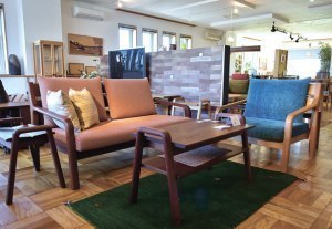 東神楽の家具メーカーがショールームをオープン