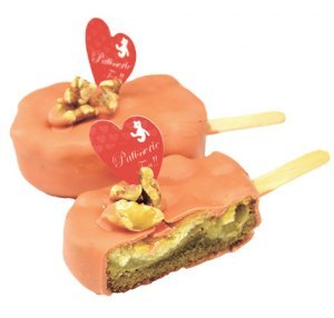 シロップ漬けの越冬りんご スイーツになって限定発売！