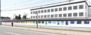 東川町で40mのきらめき フォトストリートで屋外展示