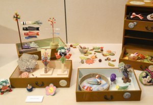 年中行事や風物も愛らしく江戸の伝統手芸”お細工物”