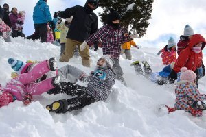 今年も皆で作ろうじゃないか14日にスノーパーク入雪式