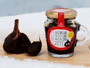 黒にんにくはちみつ漬け