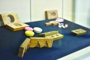 自然の事物や吉祥かたちに木型に見る道内の菓子文化