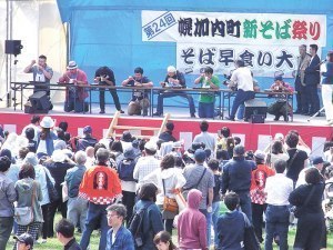 幌加内町でそば祭り世界各国のそば料理も