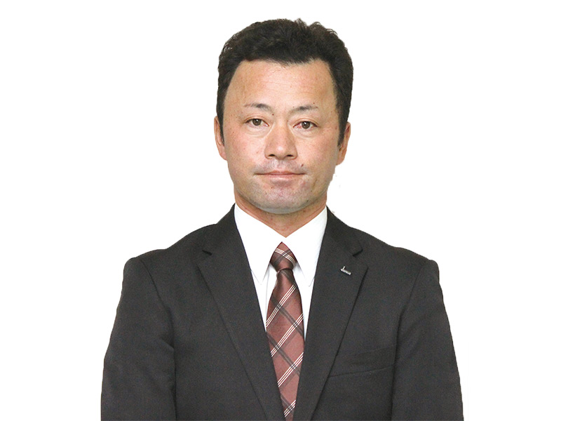 青年部部長 真砂憲道さん<br /><br />
趣味はドライブと温泉巡り。「14日には夏まつりが開かれます。あいちゃんマンはマンホールの蓋にもデザインされているので、見つけてみて」