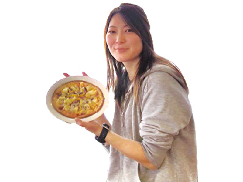 スタッフ　熊谷千由紀さん<br /><br />
売店、発券窓口、車掌業務など様々な業務をこなす熊谷さん。「層雲峡周辺で楽しめるスノーシューのほか、1月25日からは氷瀑まつりがスタート。冷えた体を温めに来てくださいね♡」