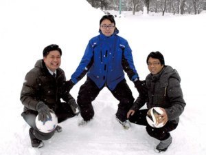 冬まつり最終日を熱く！雪中サッカー参加者募集