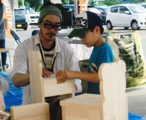 子供木工体験や包丁研ぎ職人の技に触れよう！