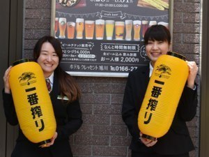注目は24種のクラフトビールテイクアウトもやってます