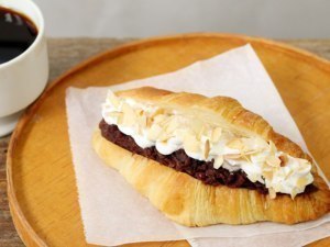 美瑛産小豆あんサンド