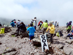 初心者も楽しめる登山会黒岳で贅沢な初秋の休日を