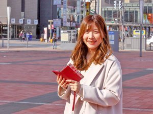 苦しいときは一緒にいよう若年女性に居場所提供