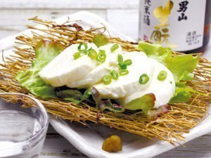 モッツァレラ、柚子胡椒添え