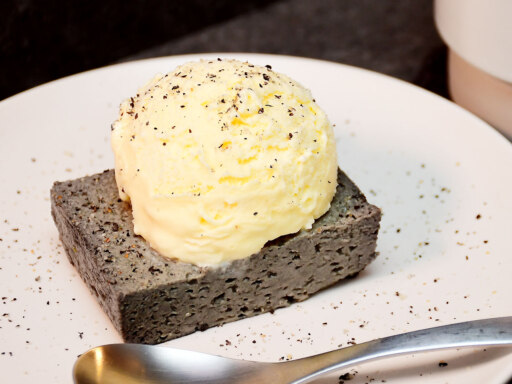 黒胡麻プリン