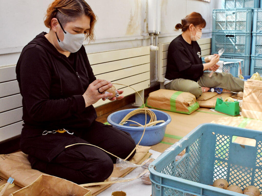 導火線の長さで打ち上がるタイミングが決まる