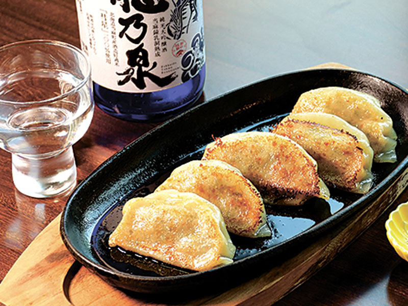 「手作りぎょうざ」640円。終わらない夜はここから！