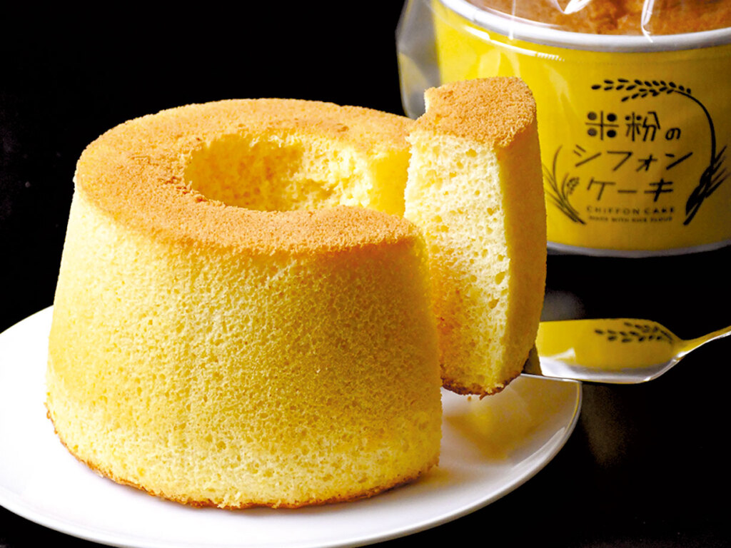 米粉のシフォンケーキ 1,230円