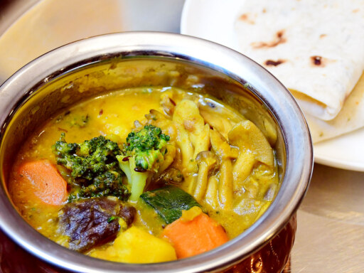 きのこたっぷりシェルパ風カリースープ