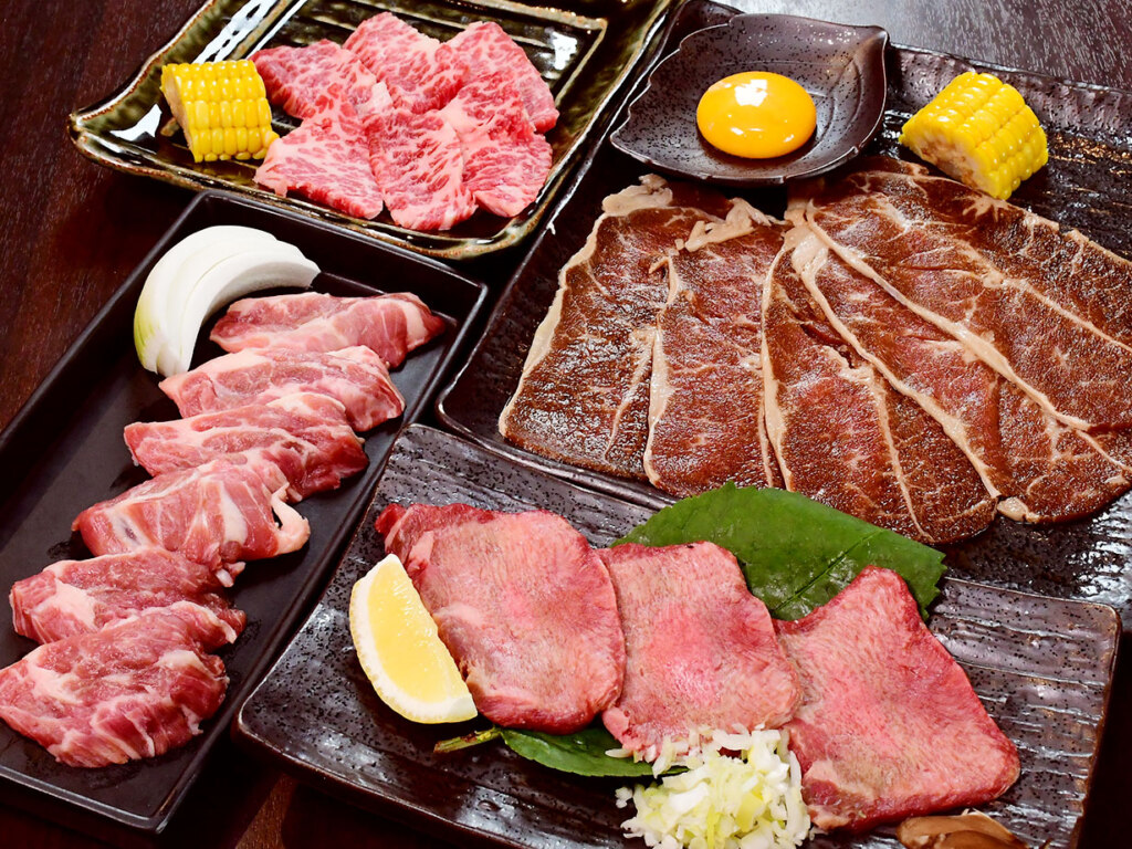 上タン1,260円～、牛焼きしゃぶ1,070円～、ラム肉980円～(価格は店舗ごとに異なります)