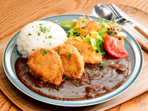 美瑛豚のヒレカツ黒カレー