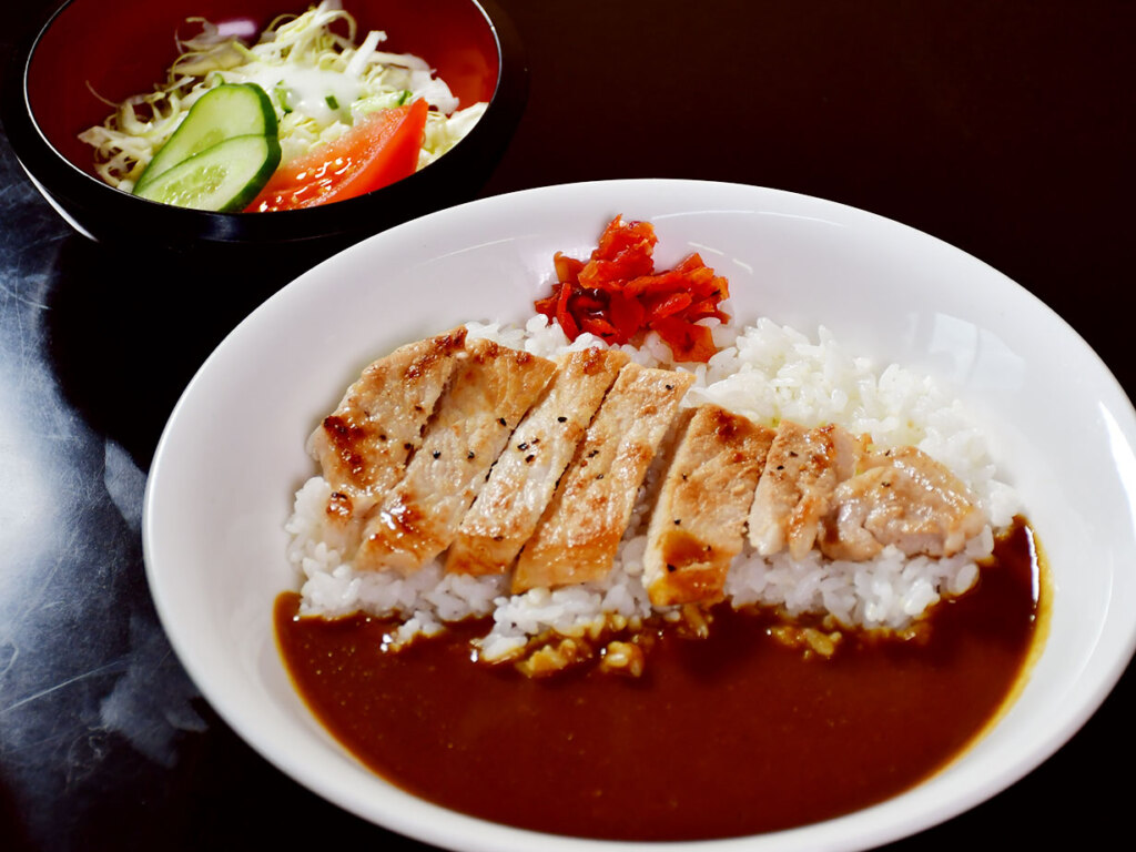 焼肉とカレーのわんぱくコンボ!「焼き肉カレー」