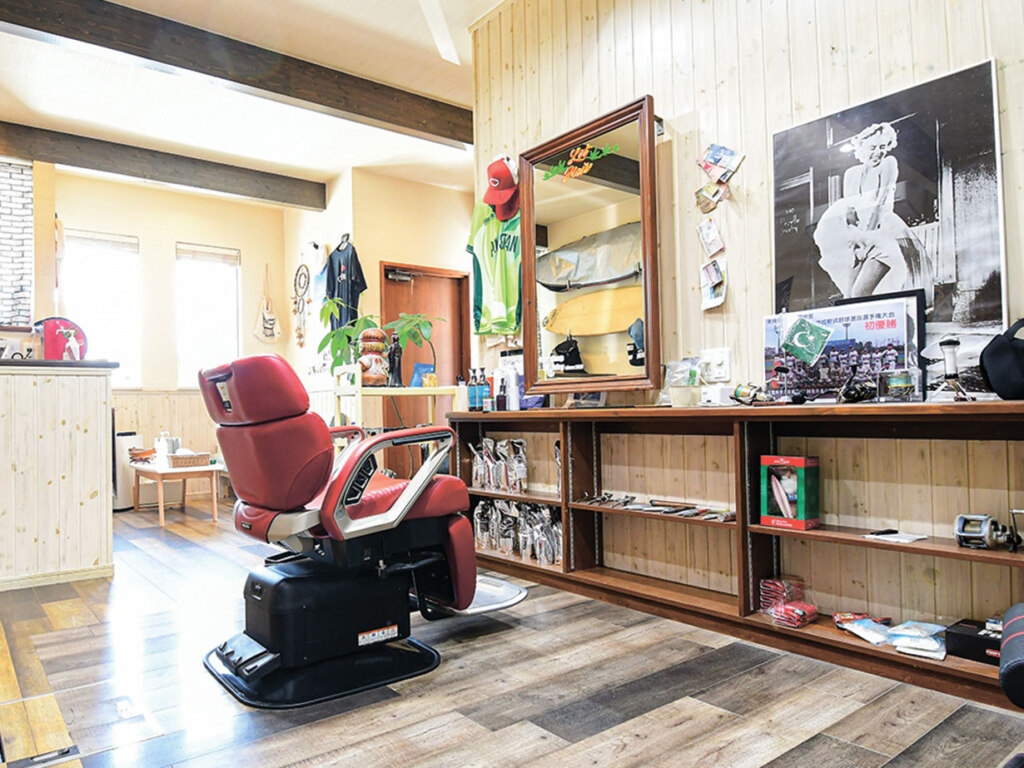 店主の愛する雑貨でいっぱいの店内