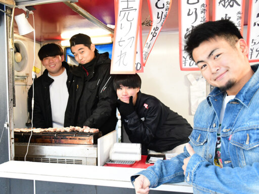 18歳、夢へ一直線高校生が焼鳥店を起業