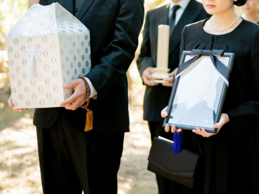 葬儀後にやるべきことって？