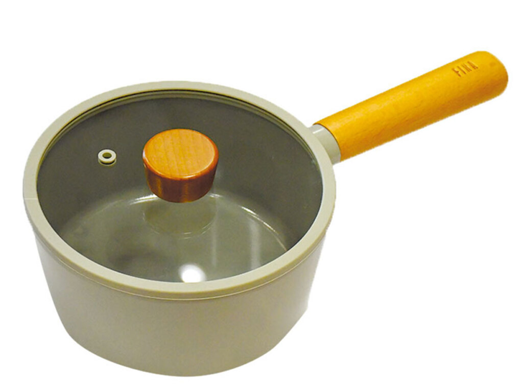 FIKA セラミック鍋18cm(フタ付き) 8,580円