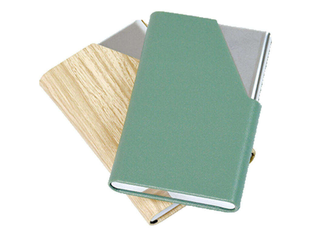 Roffal 名刺入れ全4色 各1,980円