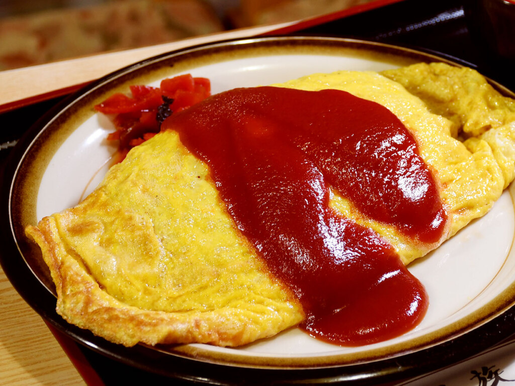 オムライス 750円(みそ汁付き)