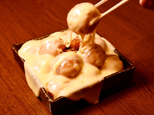 たこ焼きタワーチーズまみれ