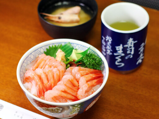 鮮度がごちそう 甘えび丼の聖地