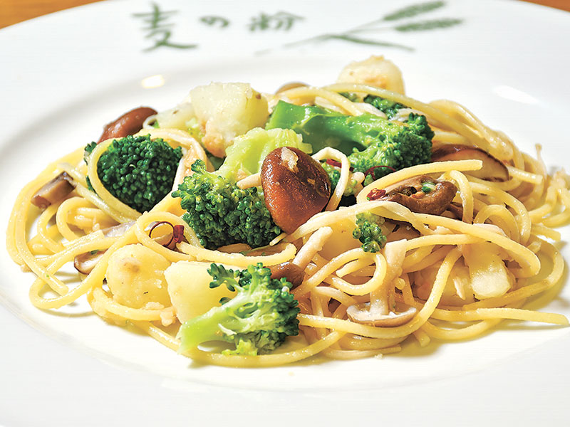 秋の野菜のペペロンチーノ<br /><br />
(ドリンク付き) 1,650円
