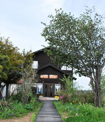 ファームレストラン あぜ道より道