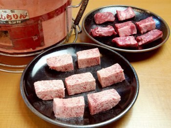 炭火やきにく 千里