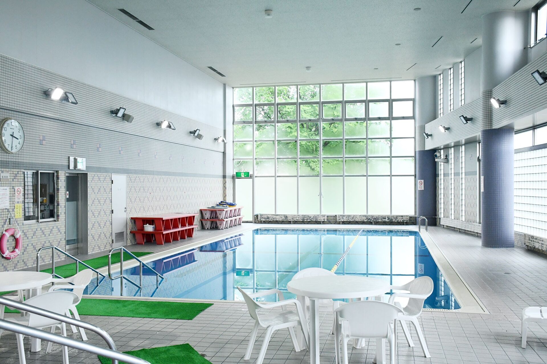 サンホールはぴねす